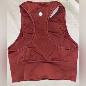 Lululemon longline bra. Size 4. Removable padding